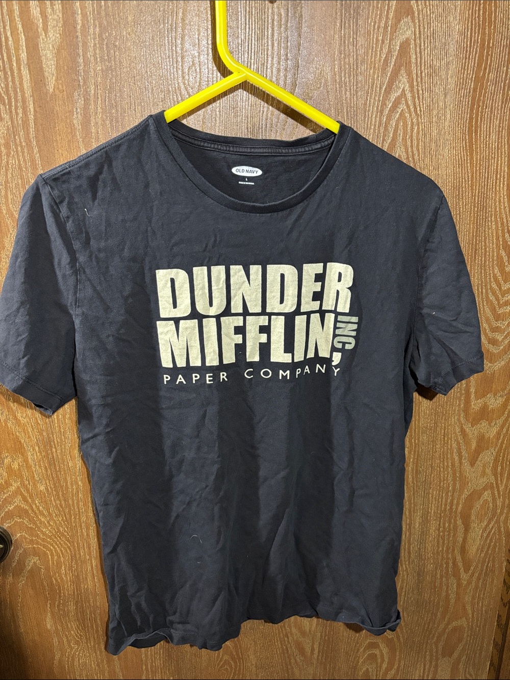 Old Navy Black Short-Sleeve Tee with Cream "DUNDER MIFFLIN" Logo
